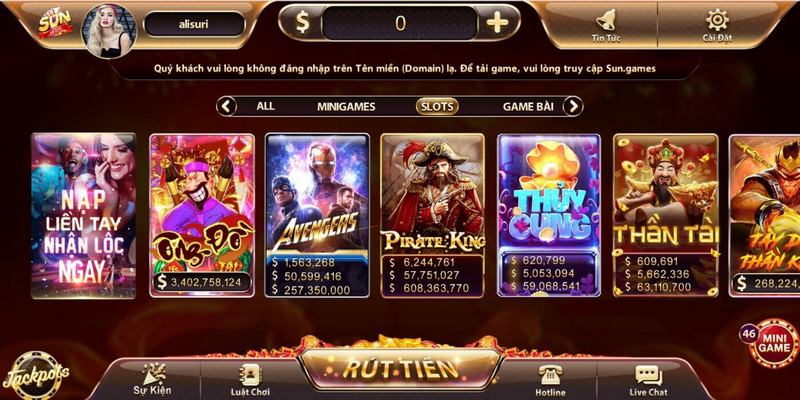 So sánh về giao diện của 2 cổng game Sunwin